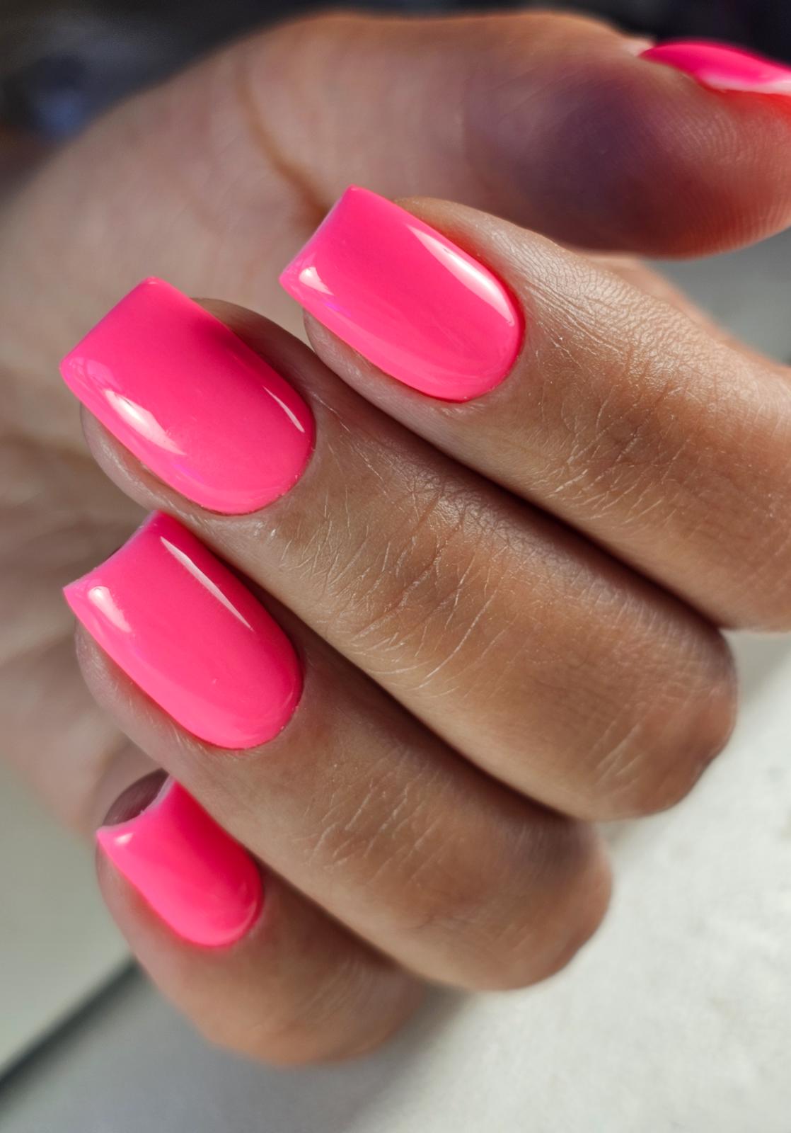 What Is a Russian Manicure — and Why Is Everyone Talking About It?